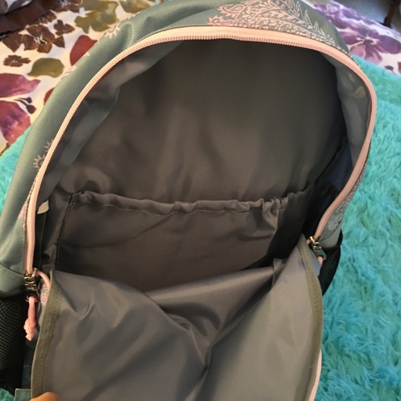 Ivory Ella Pink & Gray Paisley Backback Bag, for Books, Laptop, Water, Nwt - Picture 12 of 14